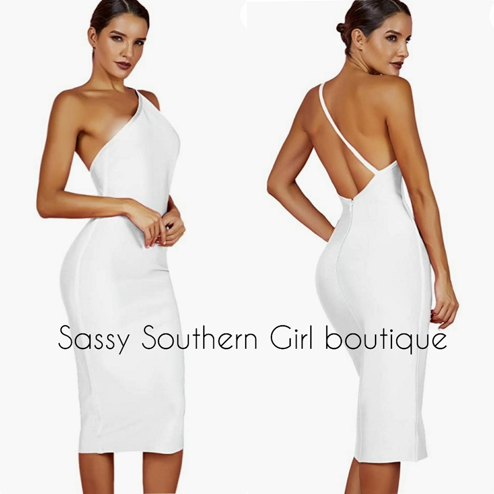 ⭐🆕White bandage midi dress